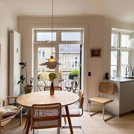 Cozy Apt In Central Vesterbro